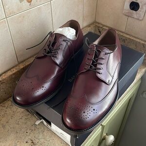 8.5 mens rouge banana republic shoes